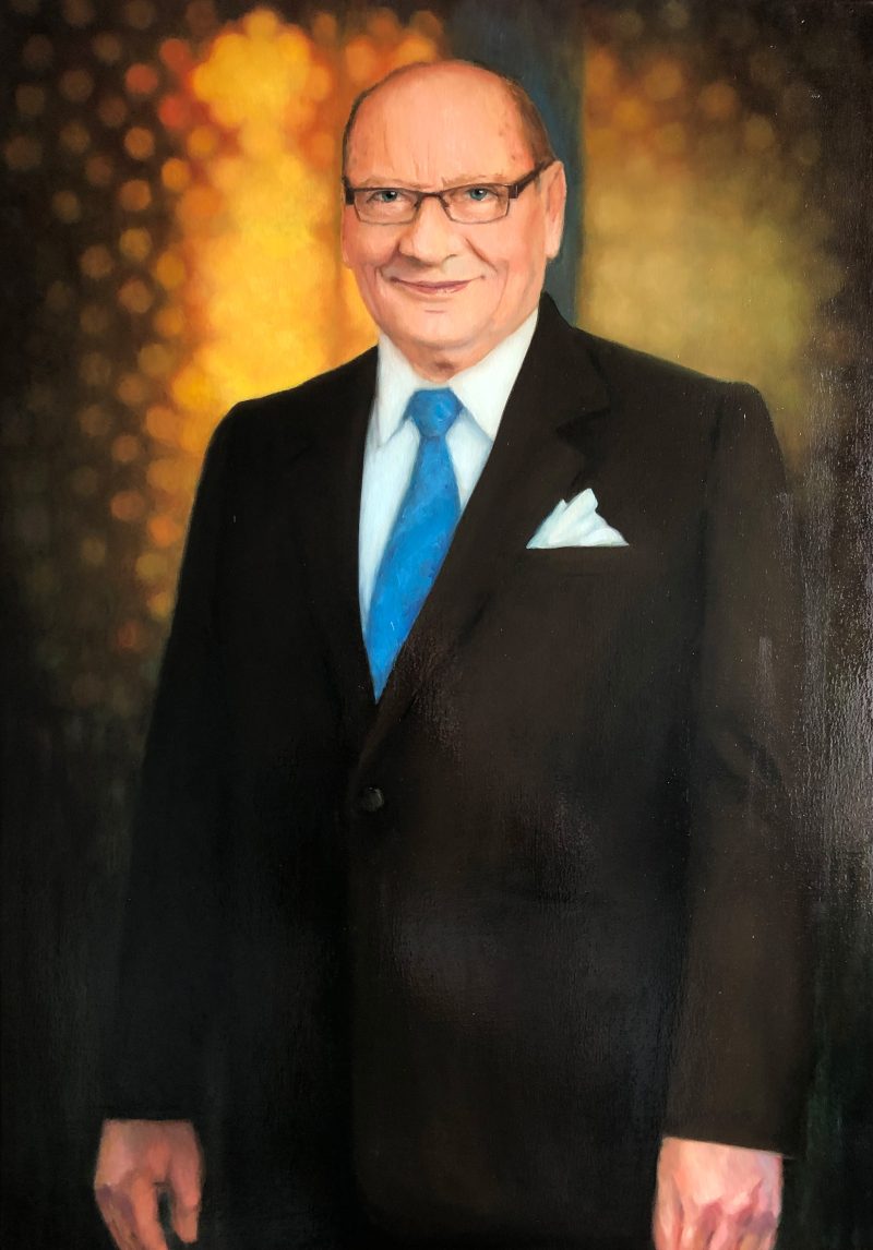 Portret olejny starszego mężczyzny w garniturze